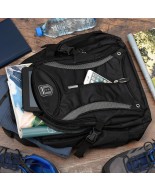 Czarny plecak sportowy miejski trekkingowy wytrzymały T15